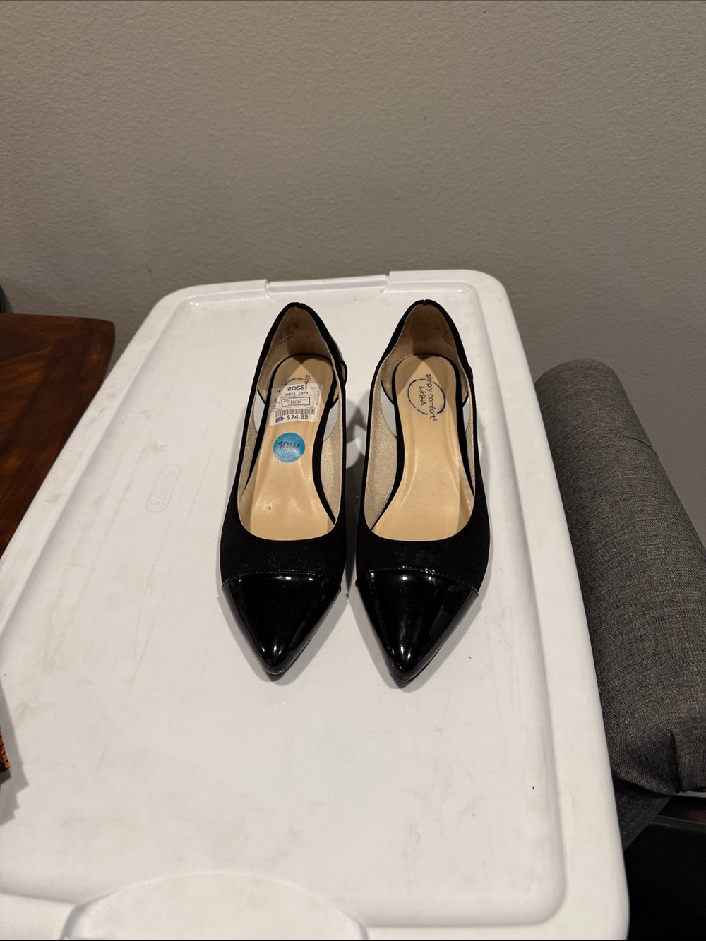 Life Stride Black Slip-On Cutout Flats